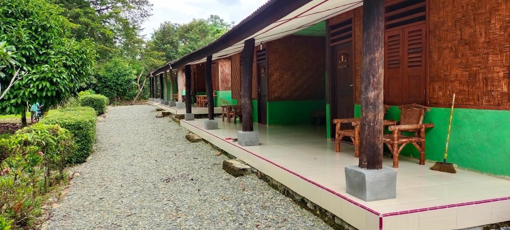Green Lodge Tangkahan Luaran gambar